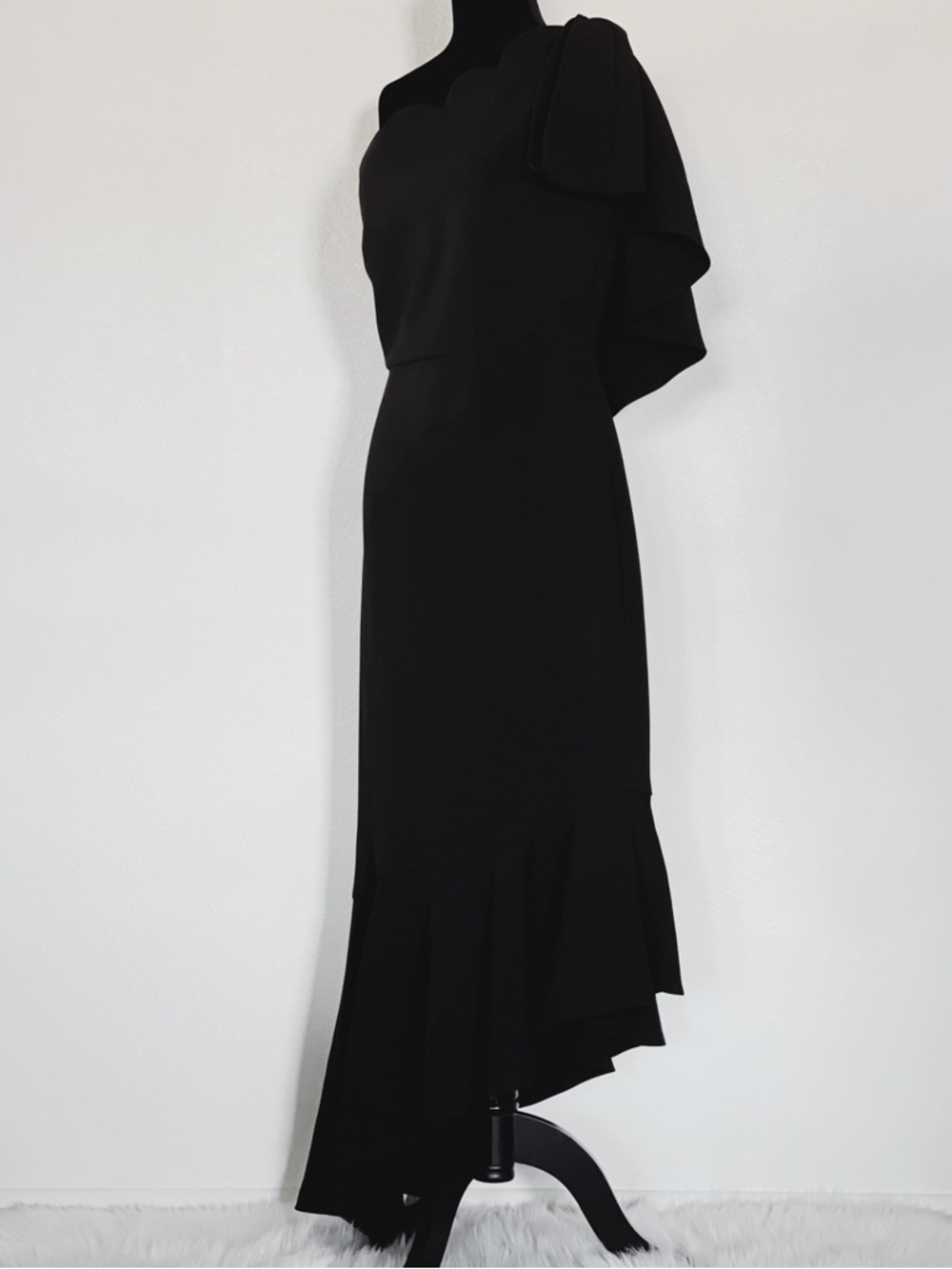SHOSHANNA Ainsa Asymmetrical Bow Dress - Picture 3 of 13